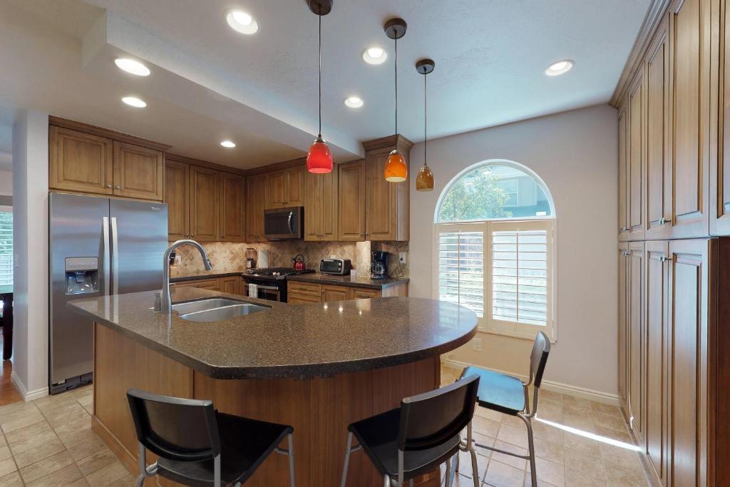 Oaks at Wasatch Family Getaway, Cottonwood Heights