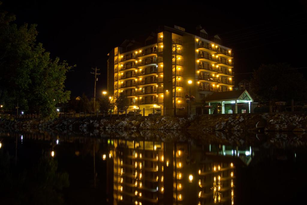 Riverside Tower photo