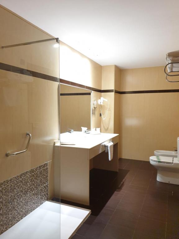 Hotel Suite Camarena photo