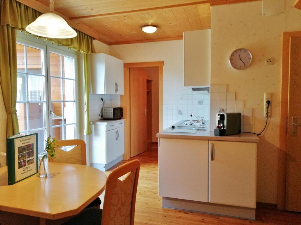 Ferienwohnungen Perhofer - 4