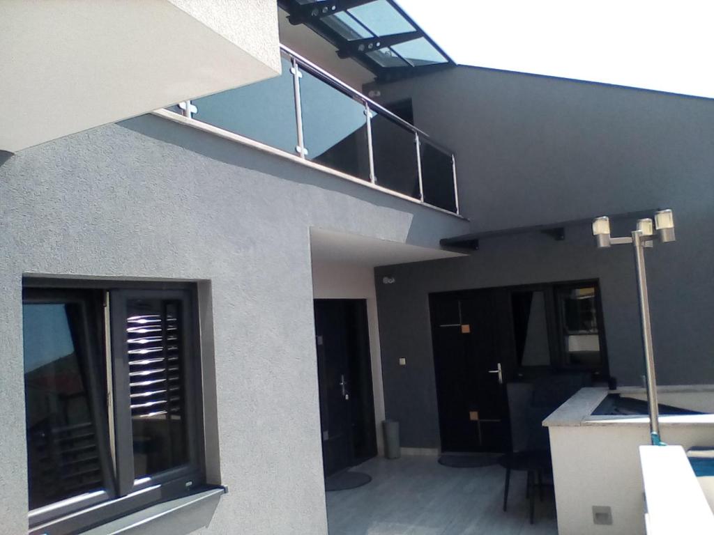 Rooms Villa Downtown