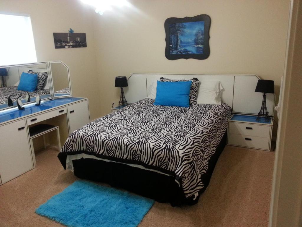 Large Modern accomodation close to NRG, Medical Center, Galleria MD Anderson, St Luke, Missouri City