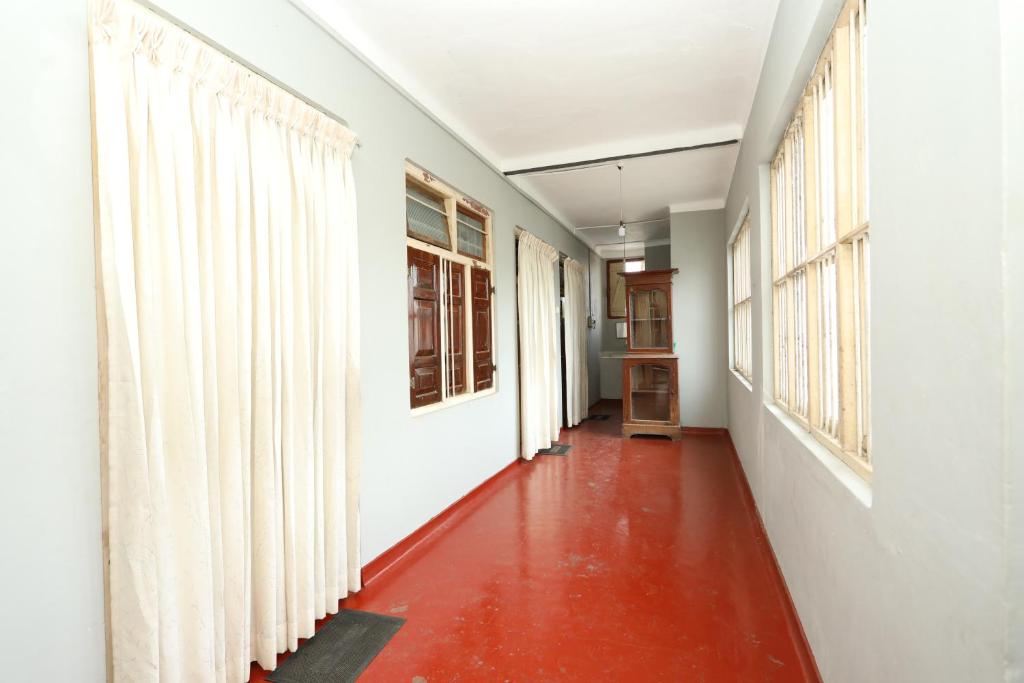 Jaffna Premier Inn photo