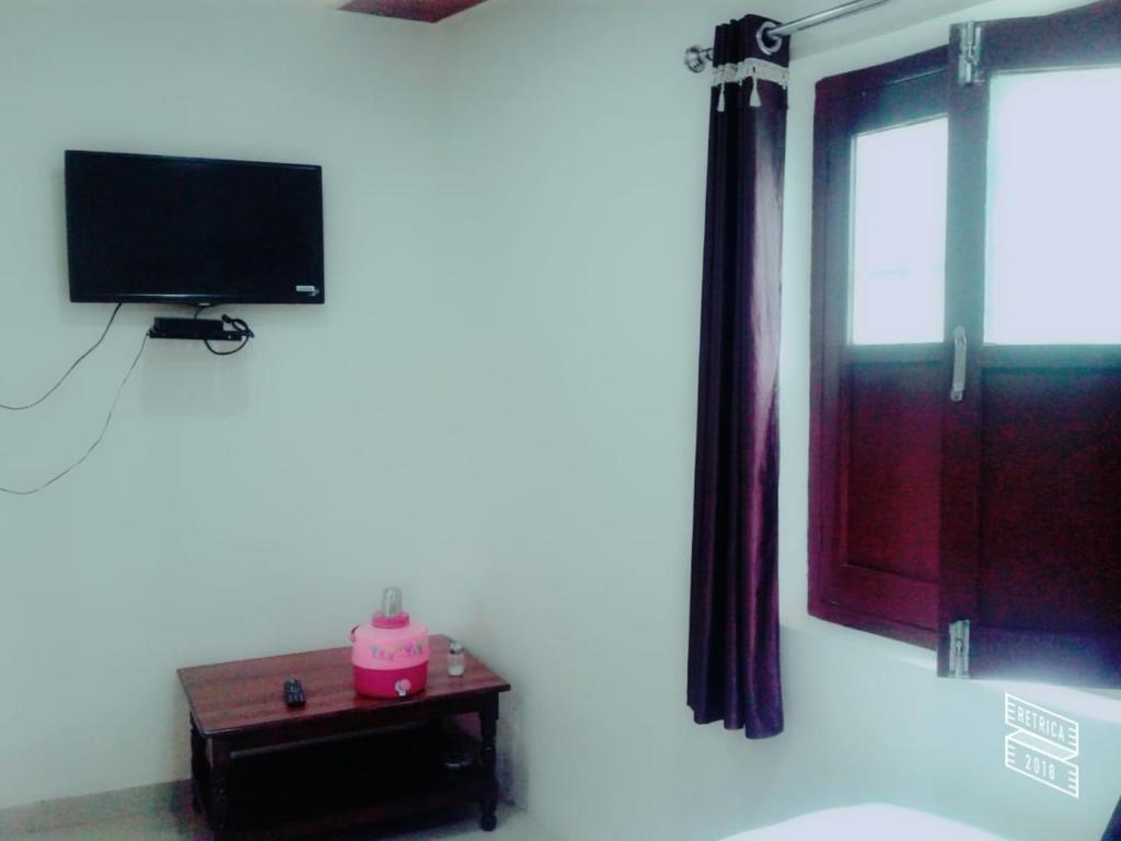 Roj Cottage photo