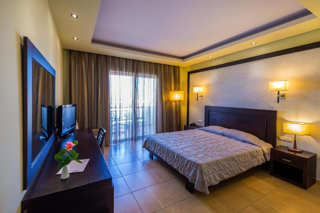 Gaia Palace — Hotel rooms in Mastichari, South Aegean