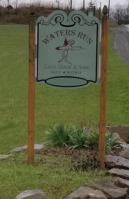 Waters Run Guest House & Suite photo