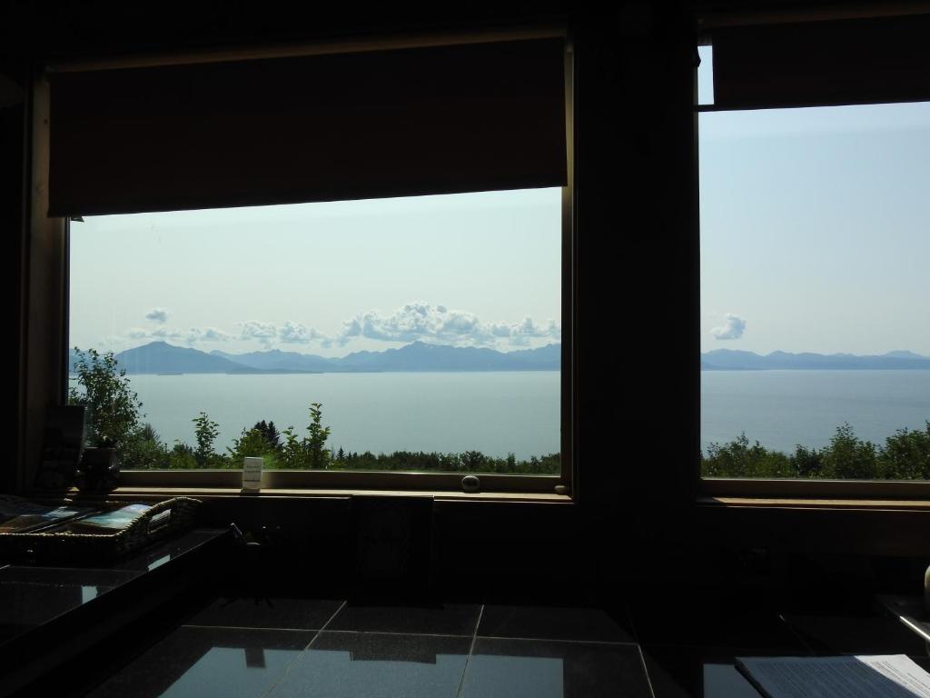 Alaska Adventure Cabins의 독특한 Vacation Railroad Car Cabin 외관