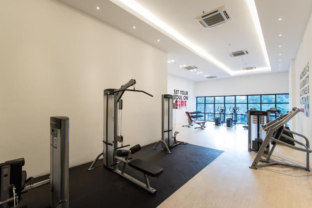 PROMO!Emerald Green Stylist Duplex 8min to Sunway photo