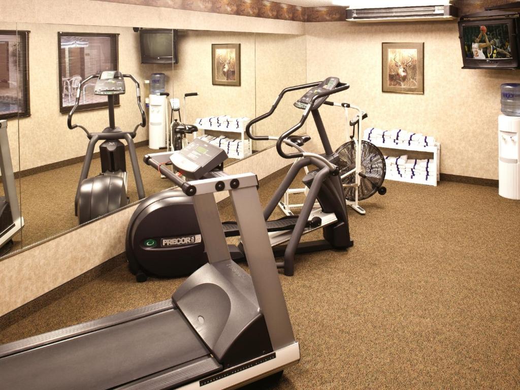 Kelly Inn and Suites Mitchell photo