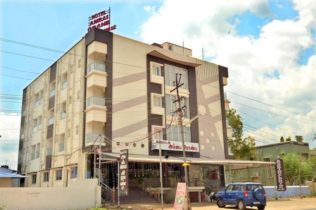 Hotel Ambai Grand — Hotel in Ambasamudram