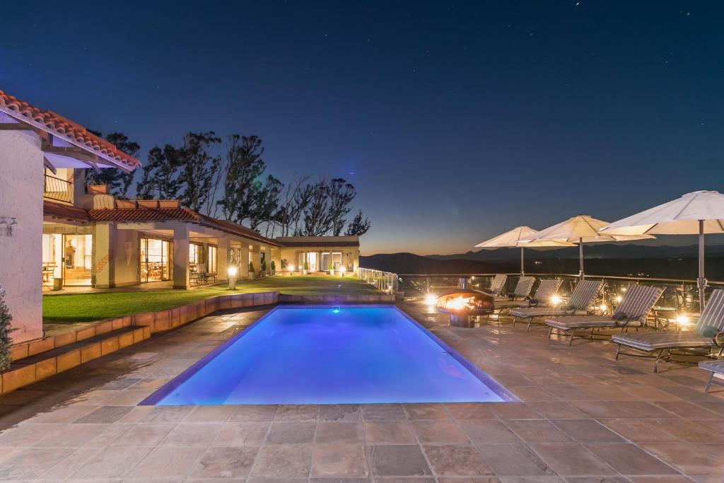 スイミングプール