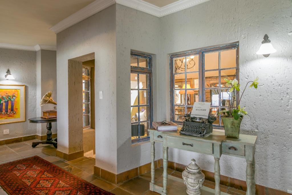 フロント・ロビー