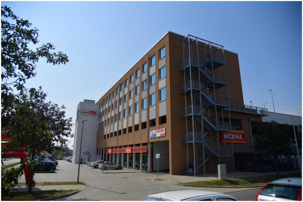 Motel Plus Schonefeld photo