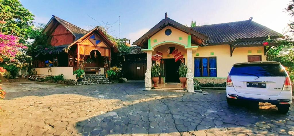 Villa Sumbing Indah photo