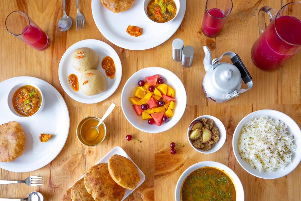 Food and beverages, Zostel Homes Theog in Shimla