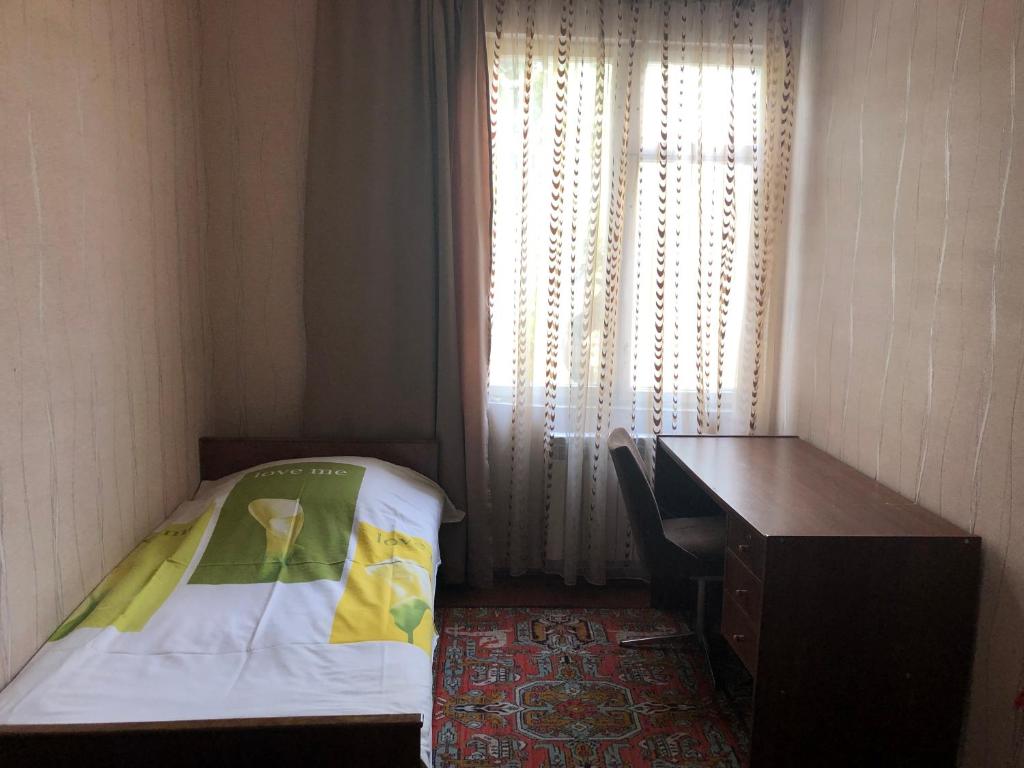 Second Room, Jerevan