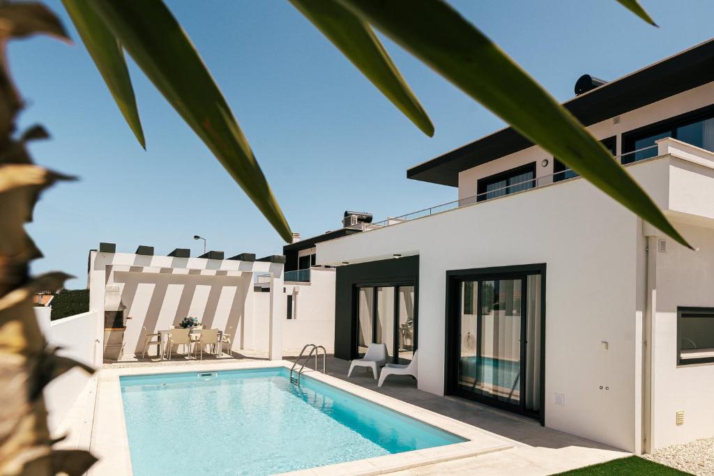 Obidos House with private pool 전경