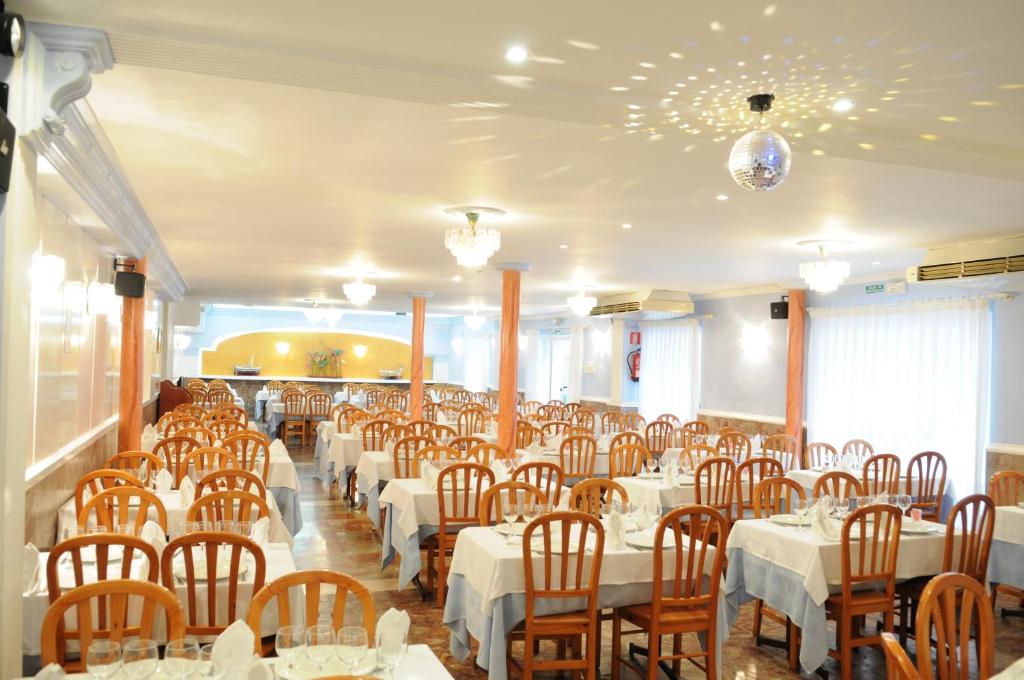 Hostal Can Marinés - 5