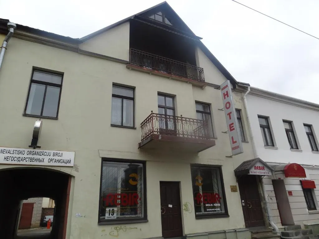 Sia Rebir D, Hotel Rebir, hotel v destinaci Daugavpils