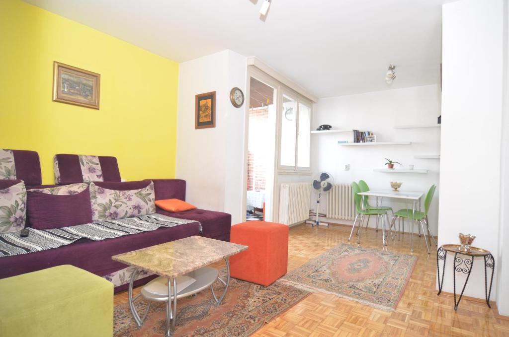 Apartment NL - 1