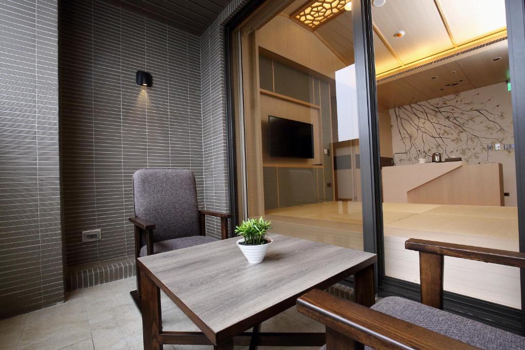 Ban công/sân hiên