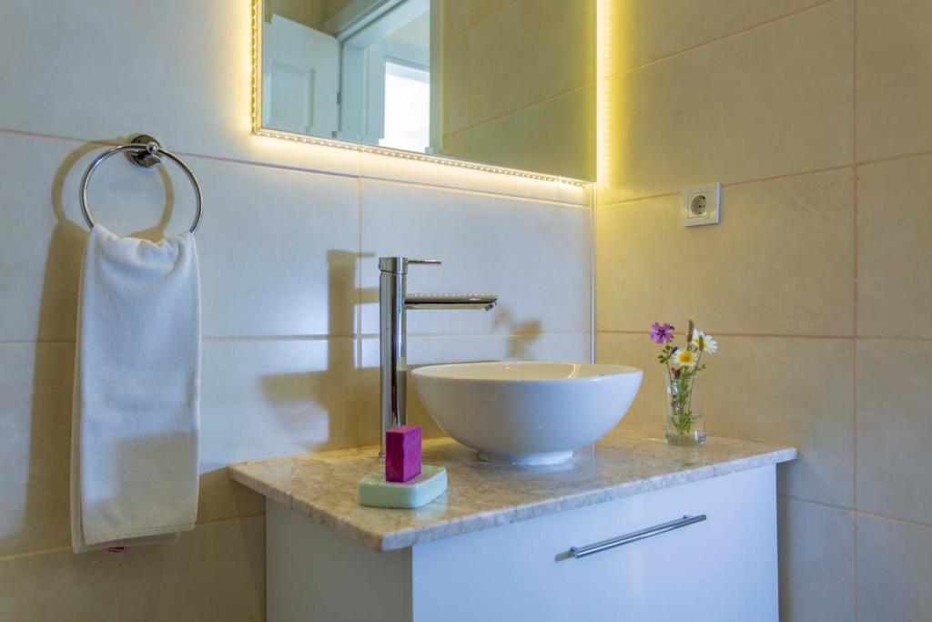 ORKA RESIDENCE VILLA 3 photo