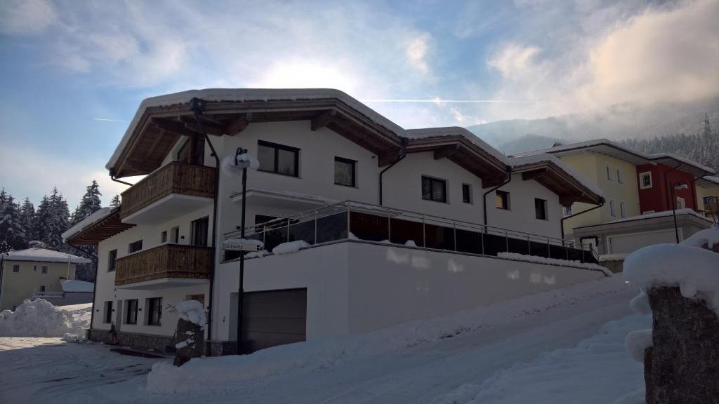 Apart Andreas - 2