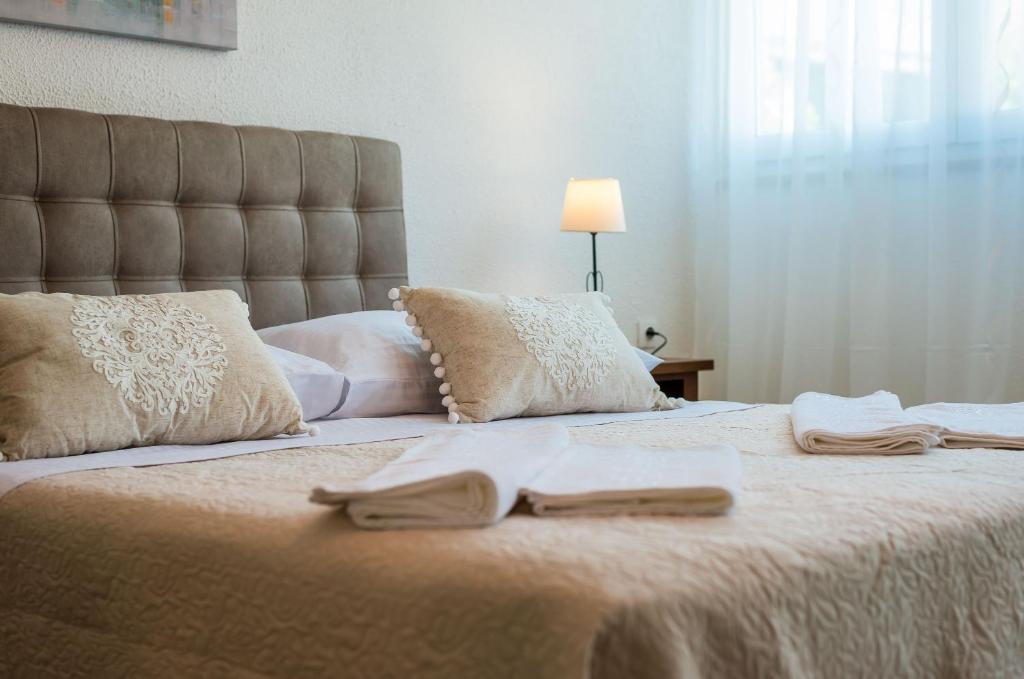 Maha Place, Dubrovník