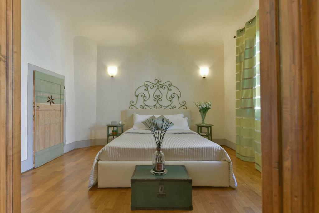 Palazzo Uguccioni Apartments - 5