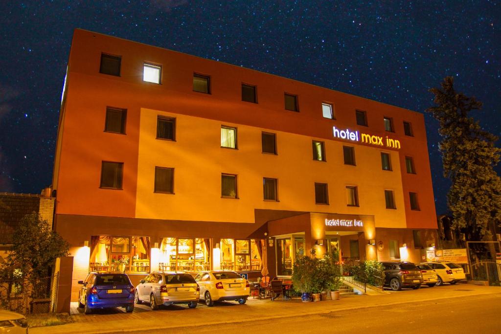 Hotel Max Inn — Hotel in Bratislava