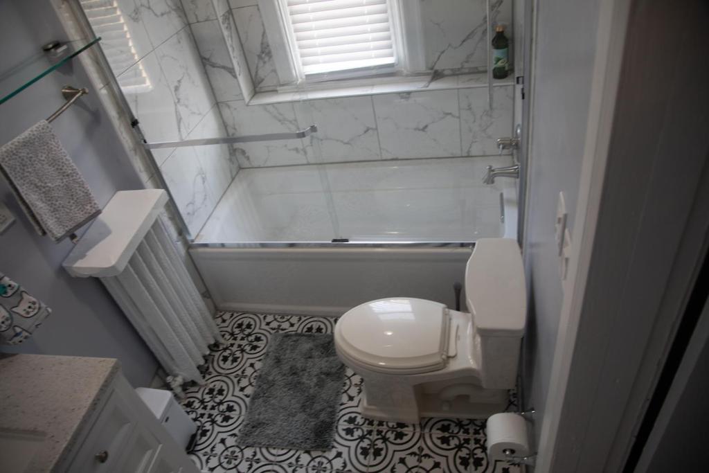 Vacation House DC photo