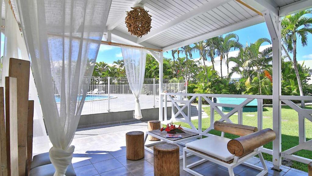 Charmant duplex vue Golf - Marina de St François, Saint-François