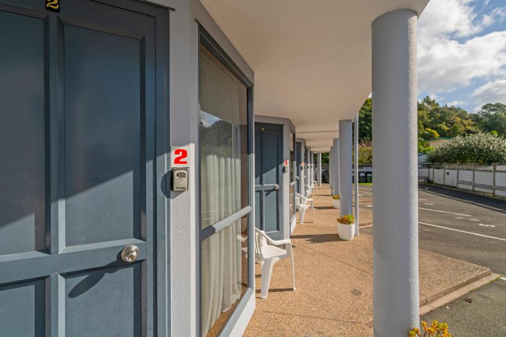 Entrance, Bayside Motel Whitianga in Whitianga