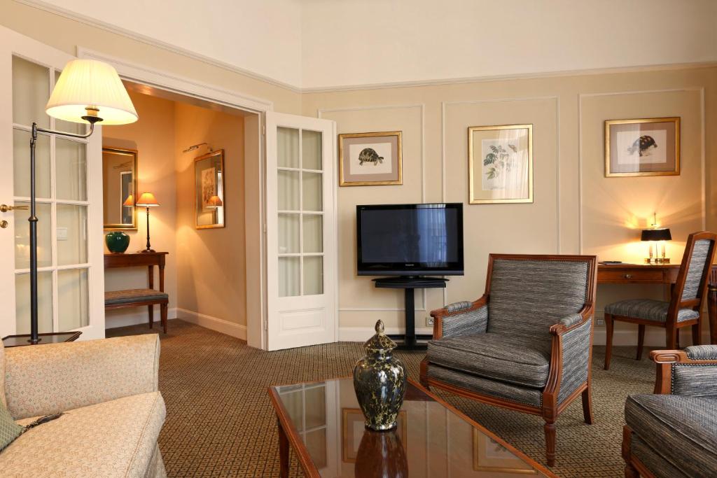Hotel Le Plaza Photo 19