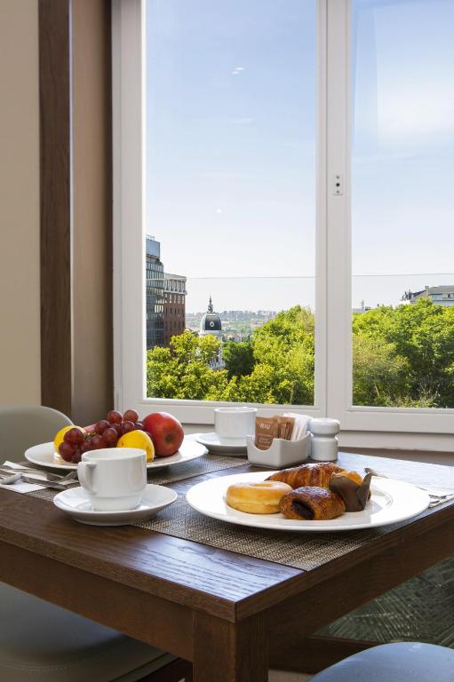 บริการและสิ่งอำนวยความสะดวก