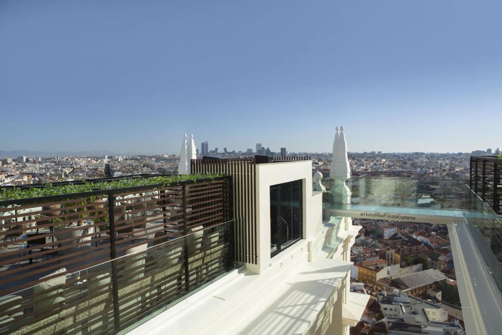 ระเบียง/ชานเรือน