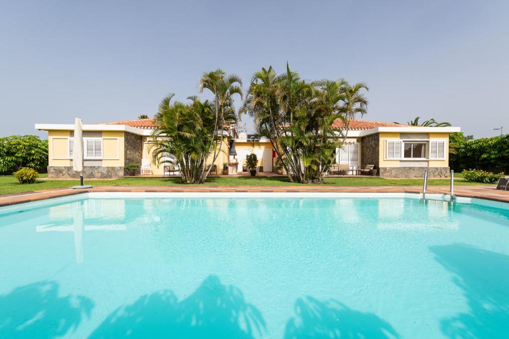 Bungalows Cordial Macaro Beach - 1