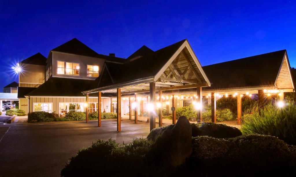 Overleaf Lodge photo