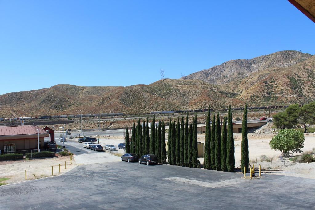 Cajon Pass Inn, Phelan (CA) 2024 Updated Prices, Deals