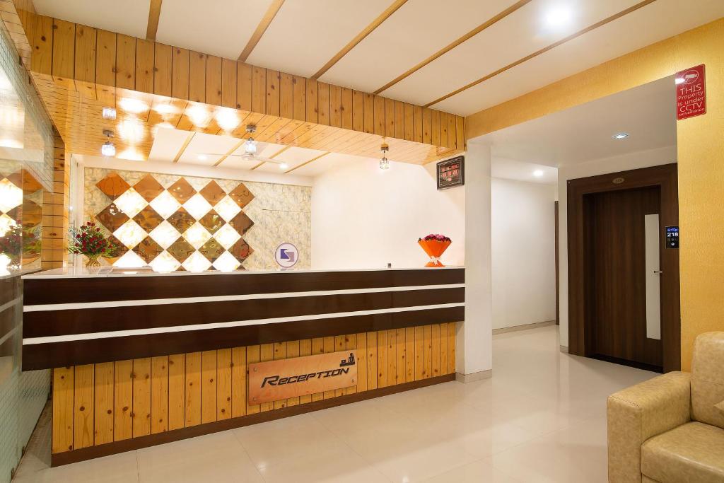 Hotel Sheetal Plaza photo