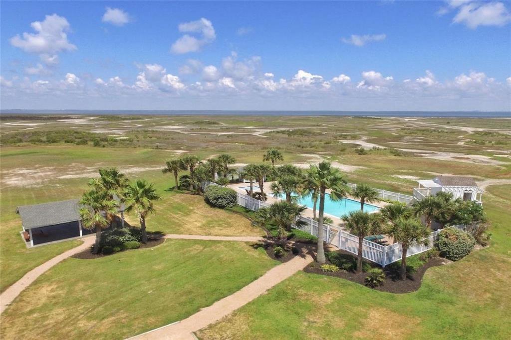 Vitamin Sea Retreat Main image 1