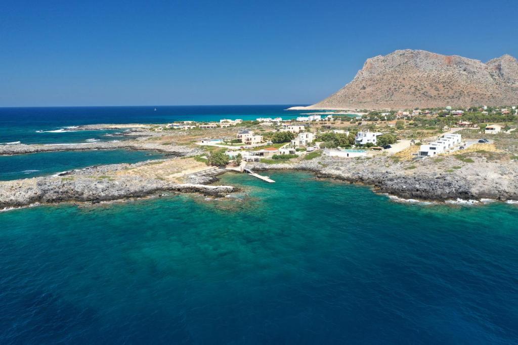 Kavos Hotel &amp; Suites — Hotel in Crete Island