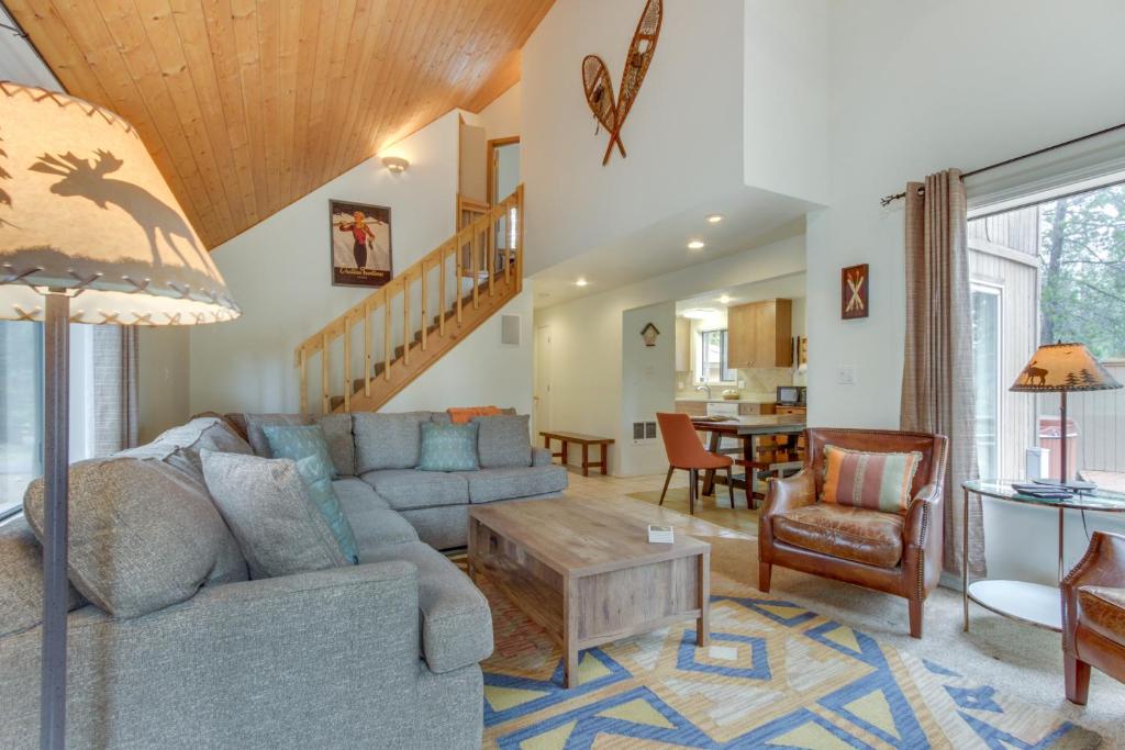 13 Juniper, Sunriver