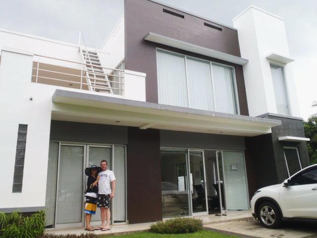 Villa Kaca — Hotel in Anyer