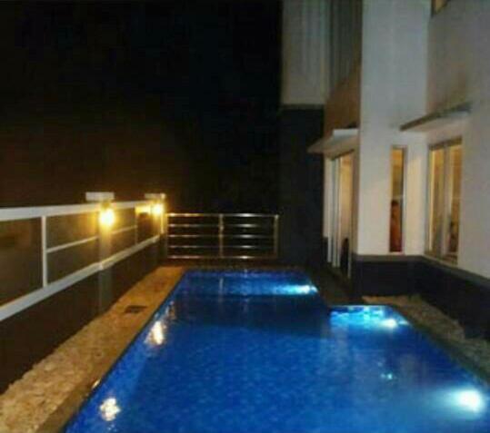 Villa Kaca photo