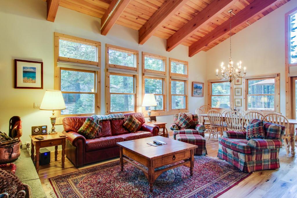 1225 Gold Bend, Truckee