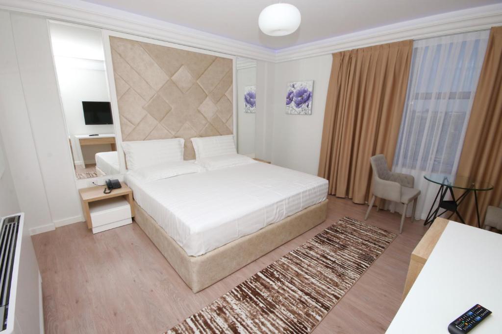 ELJOS HOTEL — Hotel in Tirana