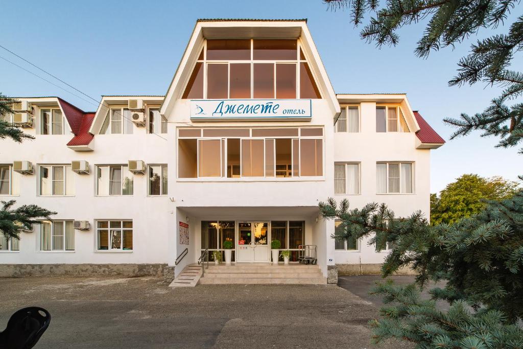 Джемете Отель — Hotel in Anapa