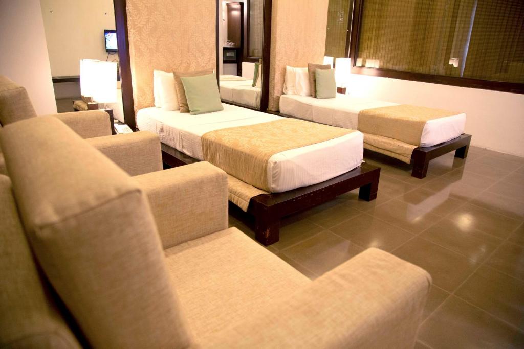 Tourmaline Hotel photo