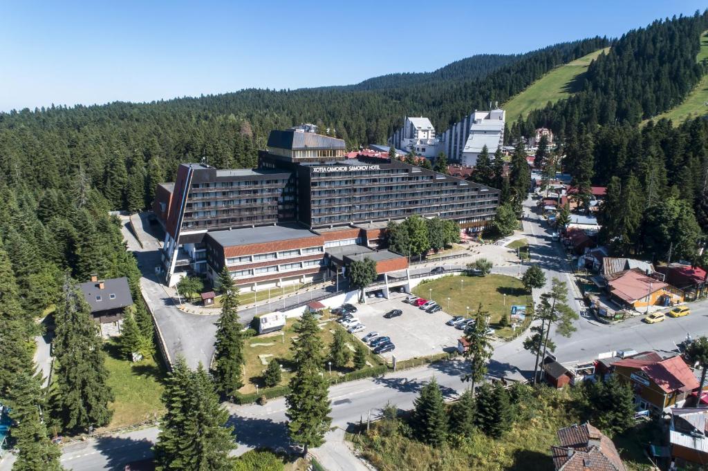 Hotel Samokov — Hotel in Borovets
